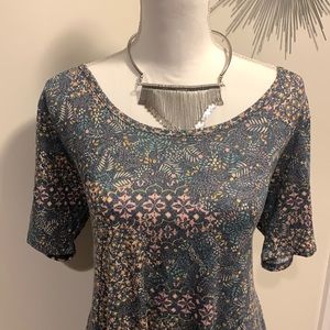 LuLaRoe Pastels Bohemian Print Short Sleeve Tunic Top